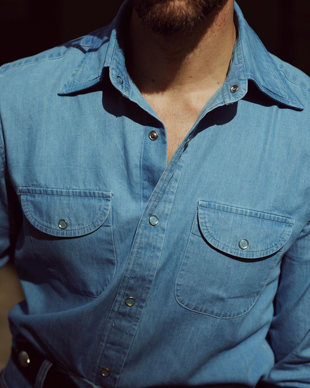 Fade Washed Indigo Jeans - 8