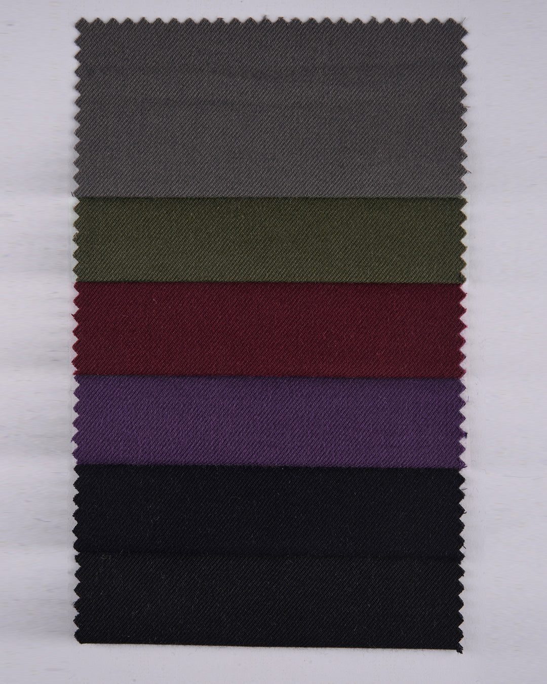 Cashmerello Alumo: Dark Purple Cotton Twill - 5