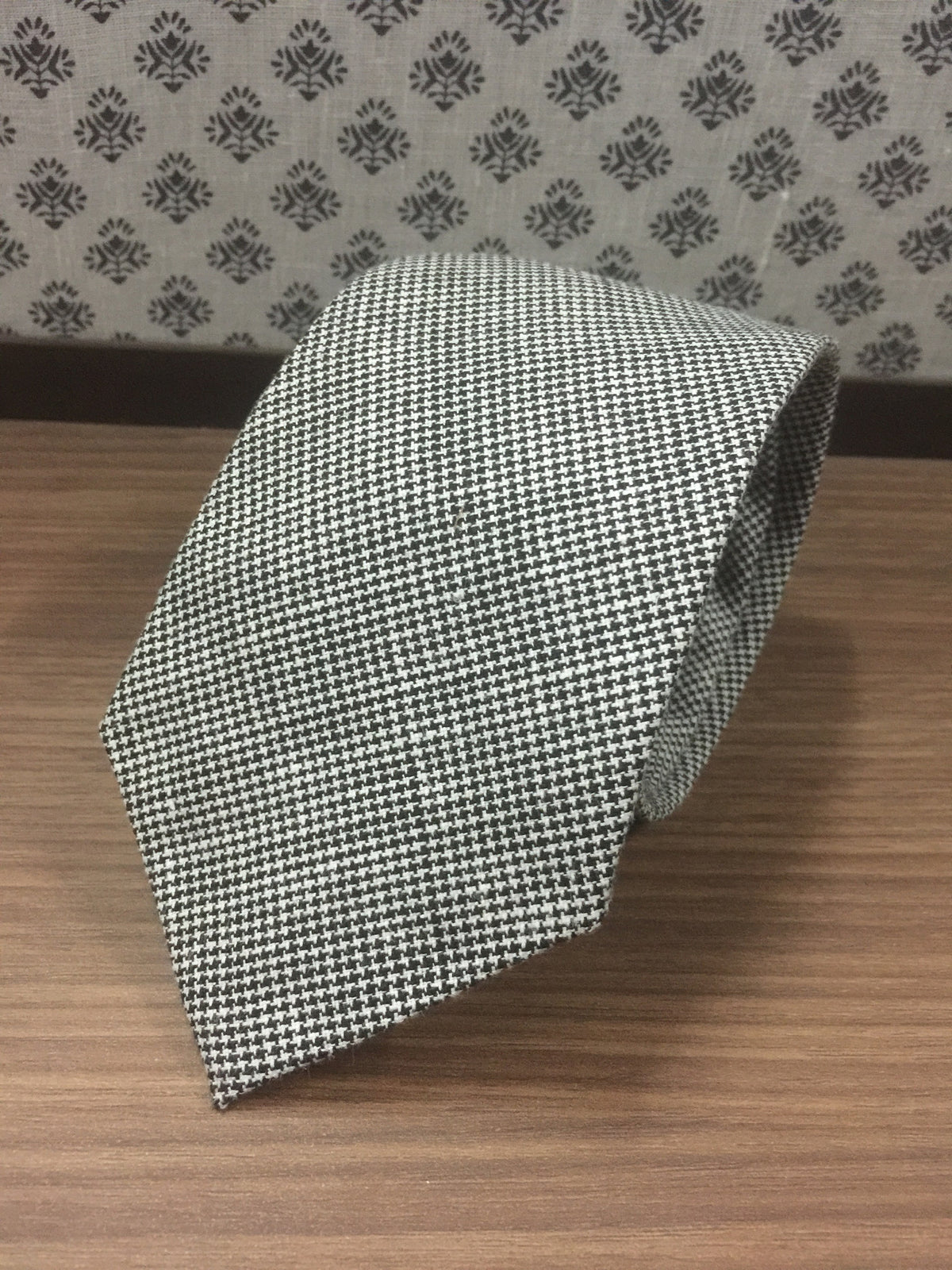 Linen Tie: Black White Houndstooth - 1