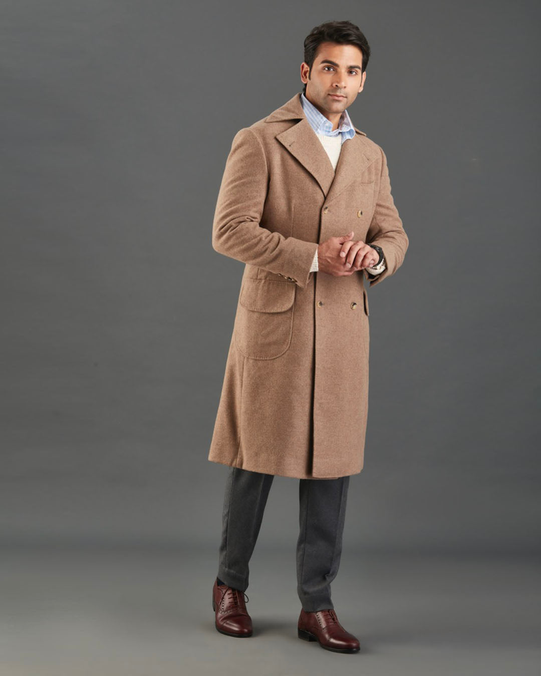 Drago 5% Cashmere 95% Wool: Fawn Flannel Over Coat - 10